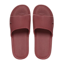 Load image into Gallery viewer, Cozzy Ladies&#39; Hero 2 Bedroom Slippers in Maroon
