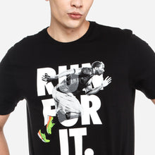 Load image into Gallery viewer, Bo Athletics Men&#39;s Run for It Performance Tee in Black
