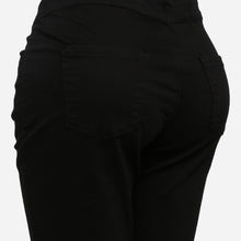 Load image into Gallery viewer, SM Woman Plus Size Denim Shorts in Black
