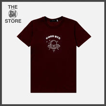 Load image into Gallery viewer, GTW Urban Girls Teens&#39; Goodbye UFO Graphic Tee in Maroon
