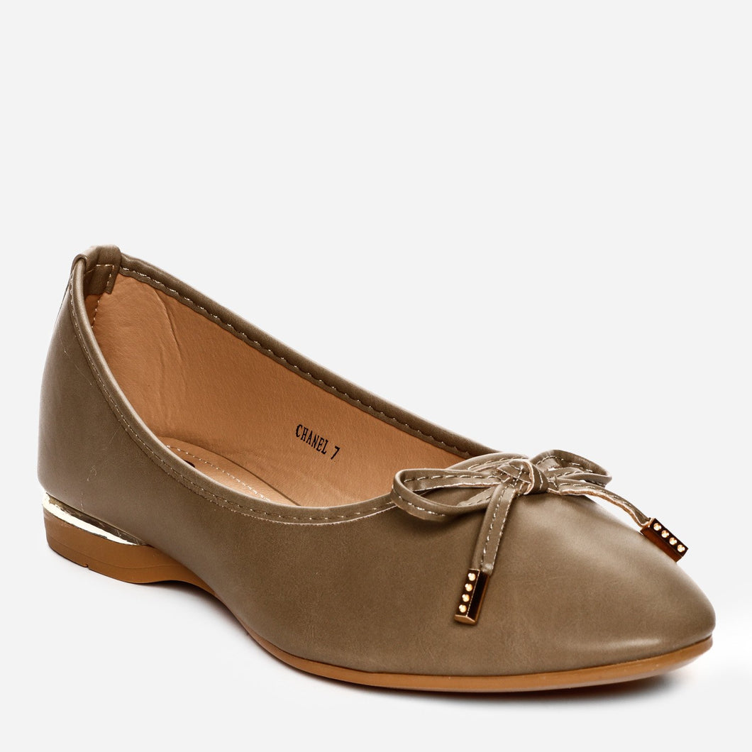 Solemate Ladies' Chanel Ballet Flats in Taupe