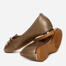 Load image into Gallery viewer, Solemate Ladies&#39; Chanel Ballet Flats in Taupe
