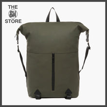 Load image into Gallery viewer, Salvatore Mann Men&#39;s Ramsey Squeeze Lock Backpack in Fatigue
