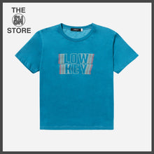 Load image into Gallery viewer, GTW Urban Girls Teens&#39; Low Key Statement Tee in Blue
