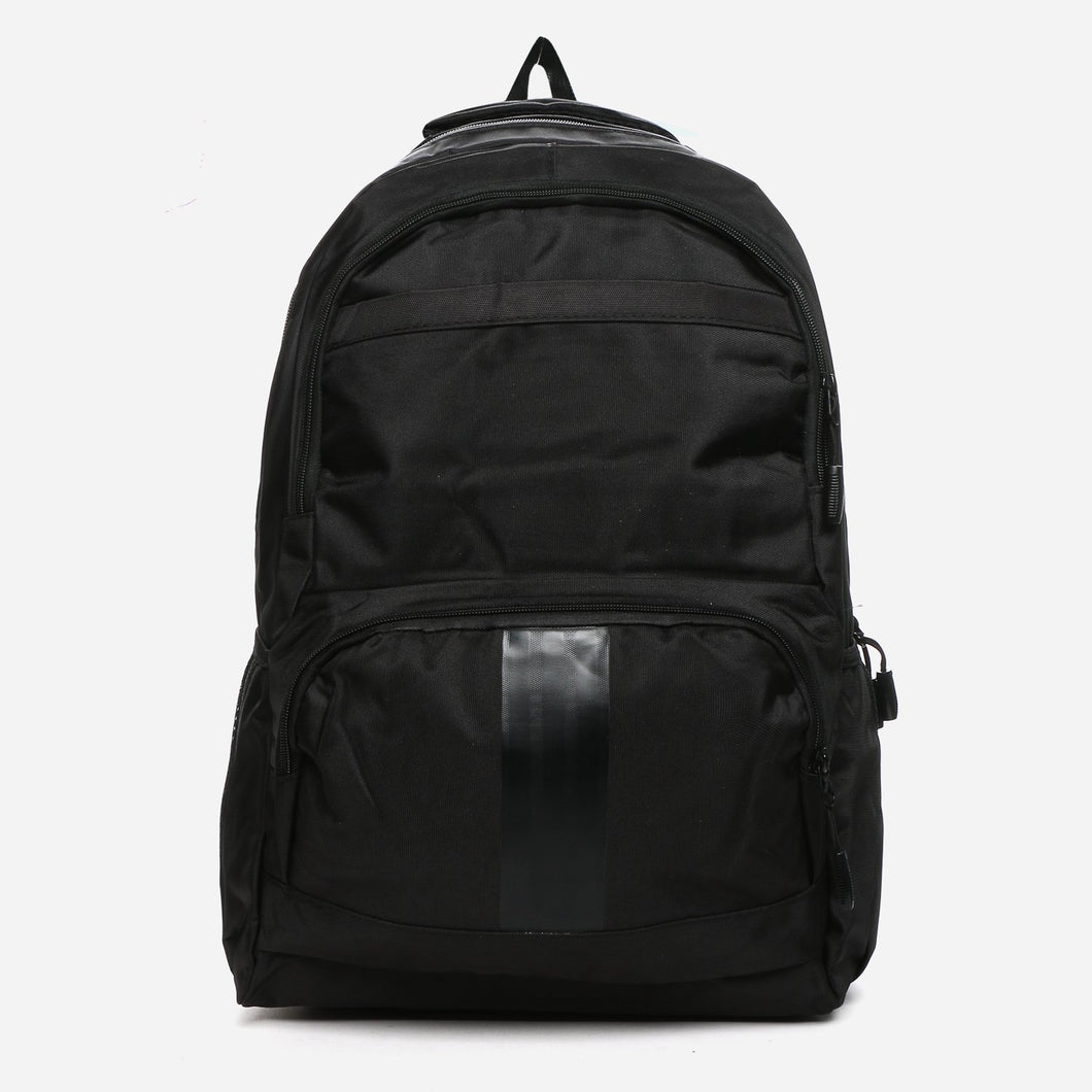 Travel Basic Kyle Backpack in Black