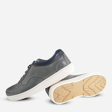 Load image into Gallery viewer, Milanos Men&#39;s Spencer Lifestyle Sneakers in Gray
