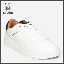 Load image into Gallery viewer, Milanos Men&#39;s Yakov Lifestyle Sneakers in White
