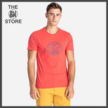 Load image into Gallery viewer, Dockers Men&#39;s Alpha Graphic Tee in Poppy Red
