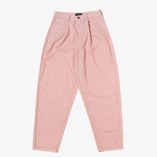 Load image into Gallery viewer, SM Woman Slouchy Jeans in Pink
