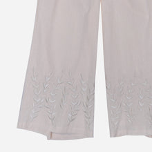 Load image into Gallery viewer, Coco Cabana Ladies&#39; Leafy Embroidered Linen Pants in Beige
