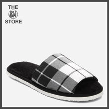 Load image into Gallery viewer, Men&#39;s Berti Bedroom Slippers in Black
