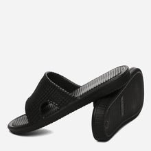 Load image into Gallery viewer, Cozzy Ladies&#39; Hero 2 Bedroom Slippers in Black
