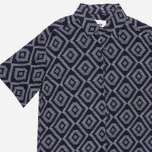 Load image into Gallery viewer, Smyth Boys Teens’ Diamond Strokes Short Sleeve Button-down Shirt in Black
